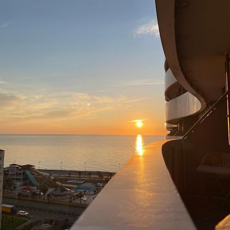 Orbi Residence Sea View Batumi Exterior photo